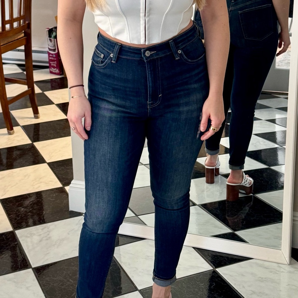 Women's Dark Blue Jeans